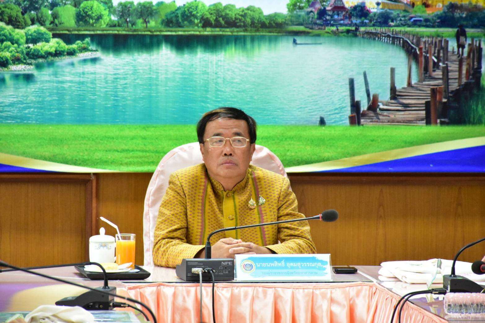 รองผู้ว่าราชการจังหวัดมหาสารคาม เป็นประธานในพิธีปิด “การฝึกอบรมหลักสูตรการตกแต่งเสื้อผ้าเครื่องแต่งกายร่วมสมัย” หวังนำความรู้ที่ได้ไปสร้างอาชีพ เกิดการกระจายรายได้ในระดับฐานราก นำไปสู่การพัฒนาคุณภาพชีวิตที่ดี