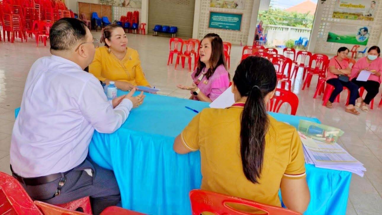 พช.มหาสารคาม ร่วมกับยุติธรรมจังหวัดมหาสารคาม จัดกิจกรรมบริหารจัดการหนี้กองทุนพัฒนาบทบาทสตรีจังหวัดมหาสารคาม