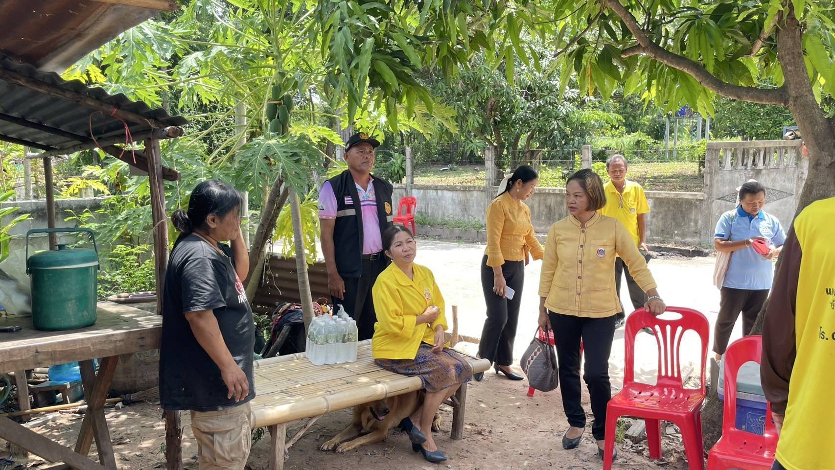 พช.มหาสารคาม ลงพื้นที่ติดตามการสร้างบ้านครัวเรือนยากจน ตามโครงการ “บ้านห่วงใยจากใจ GLO ประจำปี 2568”