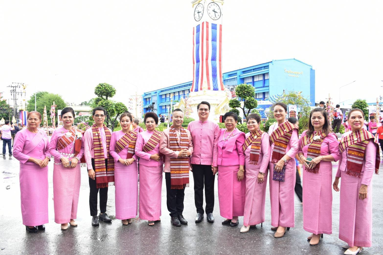 พช.มหาสารคาม ร่วมงานเฉลิมฉลองวาระครบรอบ 160 ปี เมืองมหาสารคาม และงานออนซอนกลองยาววาปีปทุม