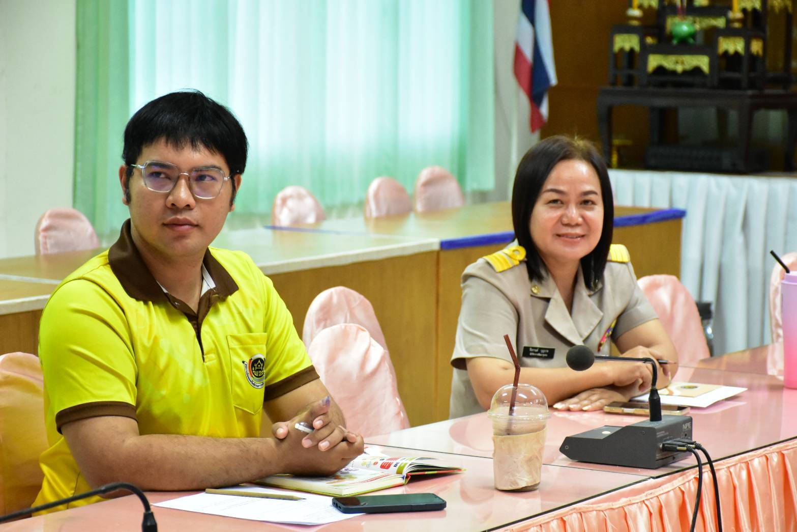 พช.มหาสารคาม ร่วมประชุมชี้แจงแนวทางการบริหารพนักงานราชการ สังกัดราชการบริหารส่วนภูมิภาค กรมการพัฒนาชุมชน