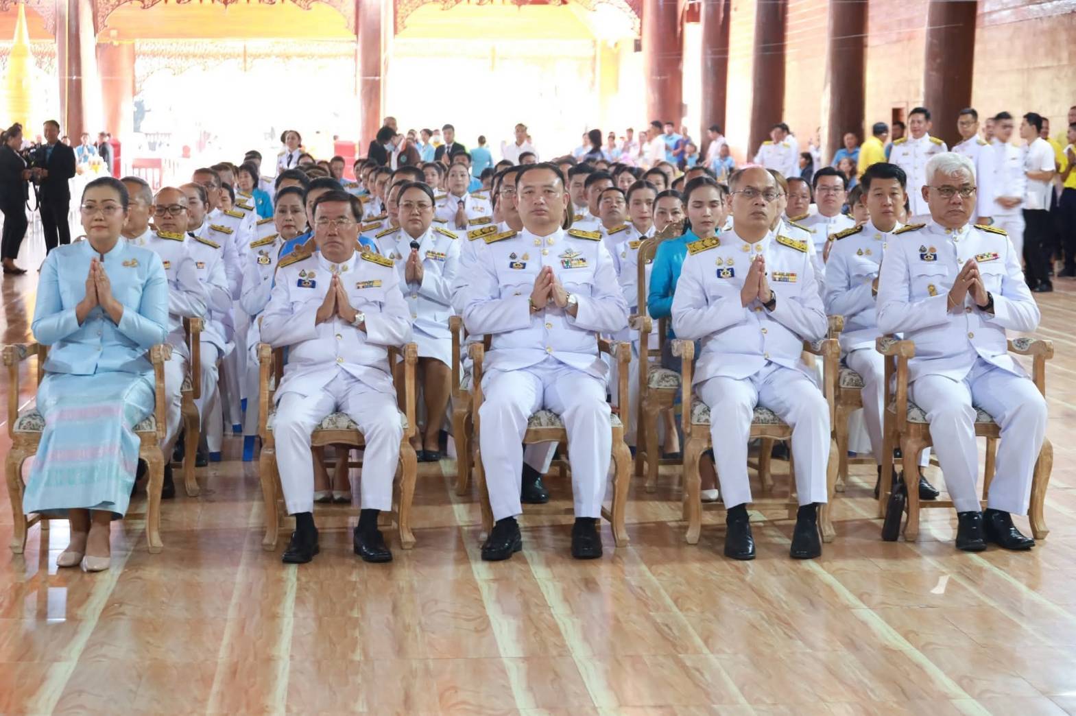 พช.มหาสารคาม ร่วมประกอบพิธีเจริญพระพุทธมนต์และทำบุญตักบาตรถวายพระราชกุศล เฉลิมพระเกียรติ สมเด็จพระนางเจ้าสิริกิติ์ พระบรมราชินีนาถ พระบรมราชชนนีพันปีหลวง เนื่องในโอกาสวันเฉลิมพระชนมพรรษา 12 สิงหาคม 2568