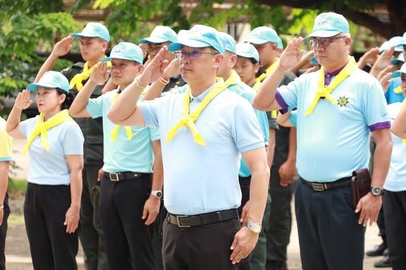 พช.มหาสารคาม ร่วมกิจกรรมจิตอาสาพัฒนาปลูกต้นไม้เฉลิมพระเกียรติสมเด็จพระนางเจ้าสิริกิติ์ พระบรมราชินีนาถ พระบรมราชชนนีพันปีหลวง เนื่องในโอกาสวันเฉลิมพระชนมพรรษา 12 สิงหาคม 2568